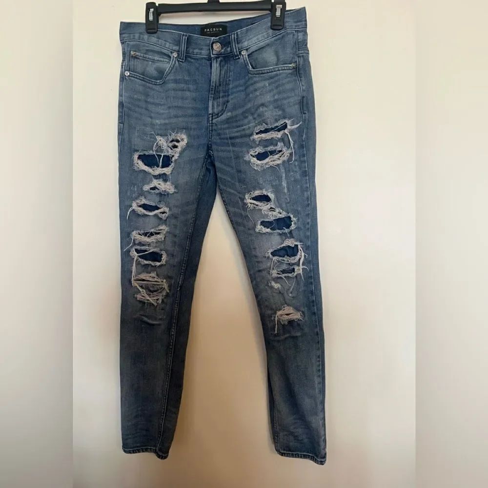Women's Distressed Blue Jeans